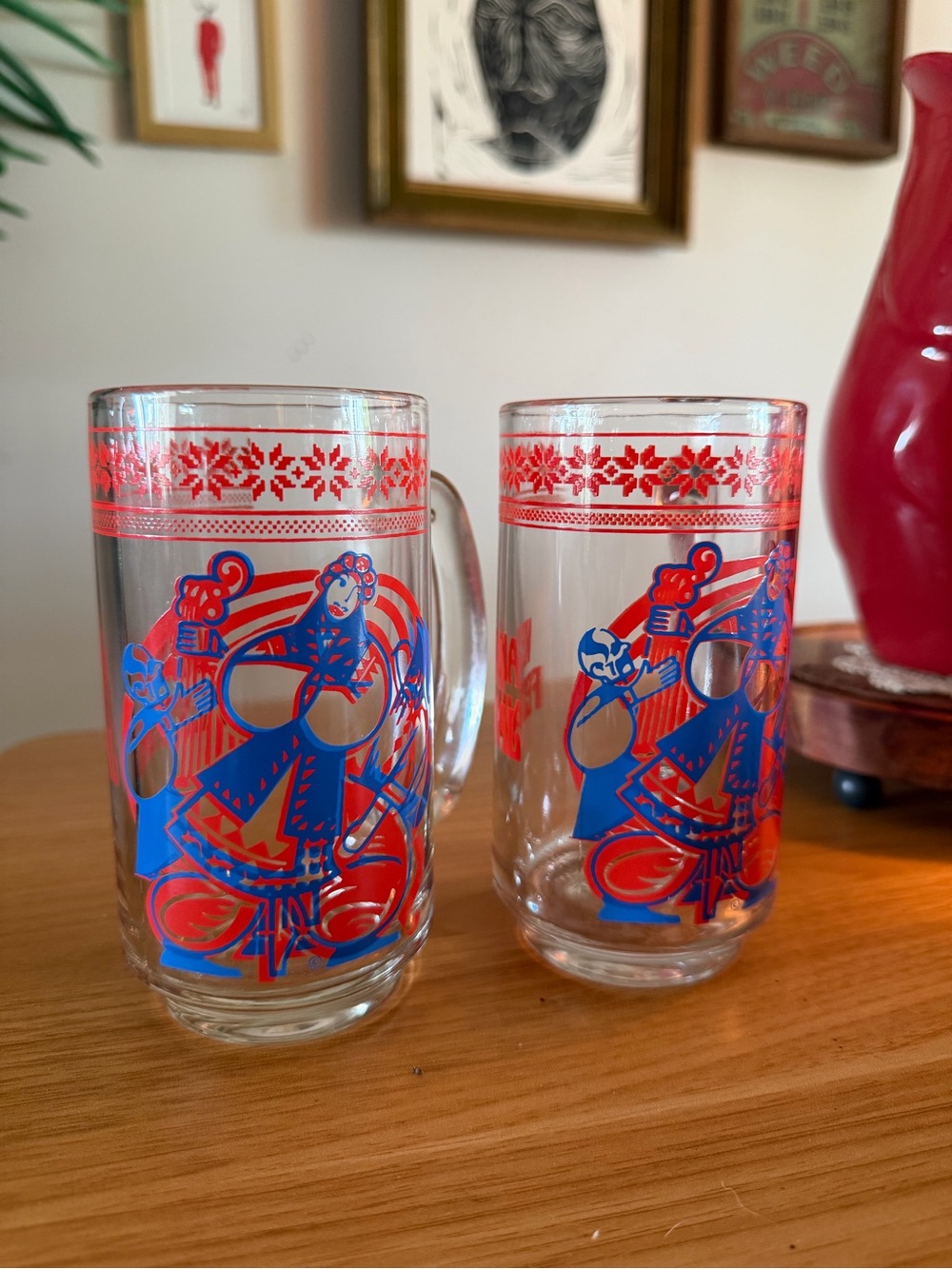 Mid-century Octoberfest tourist mug made in Canada- Set of 2
